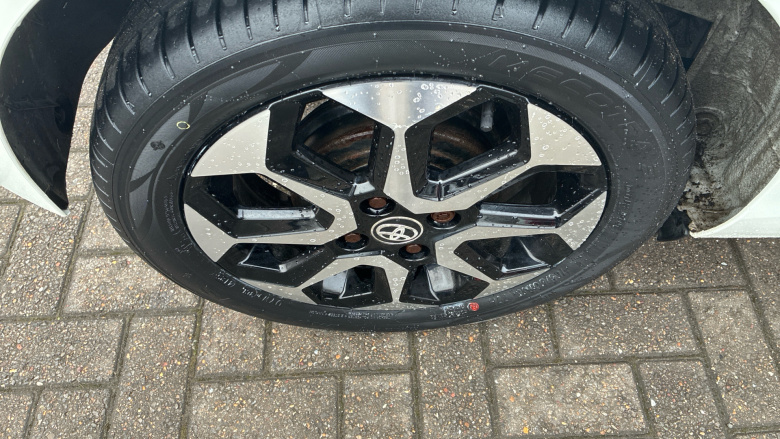 Toyota Aygo 1.0 VVT-i X-Trend 5dr x-shift Petrol Hatchback